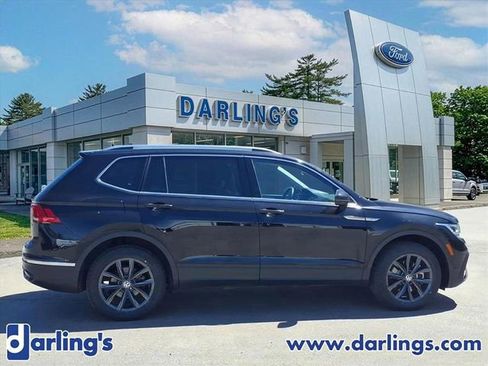 Used 2022 Volkswagen Tiguan SE w/ Panoramic Sunroof Package AWD/4WD image 4