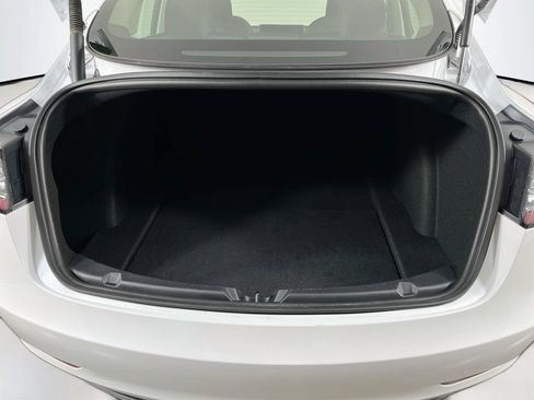 Used 2023 Tesla Model 3 Standard Range RWD image 10