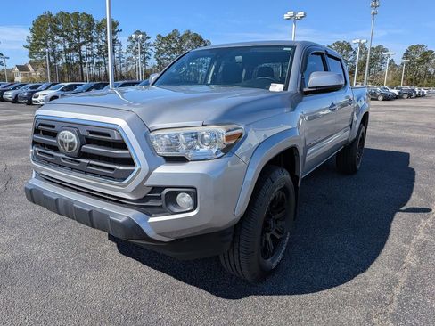 Used 2019 Toyota Tacoma SR5 image 8