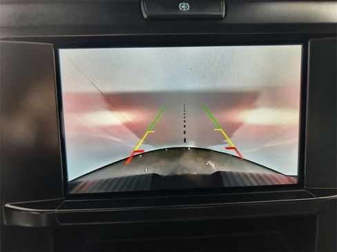 Used 2025 Ford F250 XLT image 23