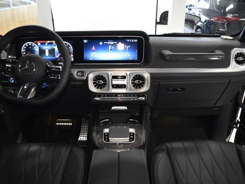 Certified 2025 Mercedes-Benz G 63 AMG 4MATIC image 41