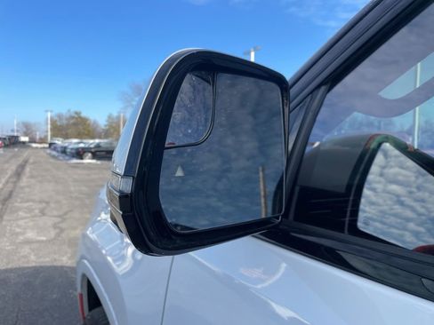 Used 2022 Jeep Grand Wagoneer Series II image 12