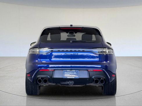 Certified 2024 Porsche Macan GTS image 7