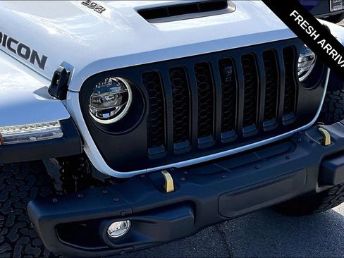 Used 2022 Jeep Wrangler Unlimited Rubicon w/ Xtreme Recon 35" Tire Package AWD/4WD image 30