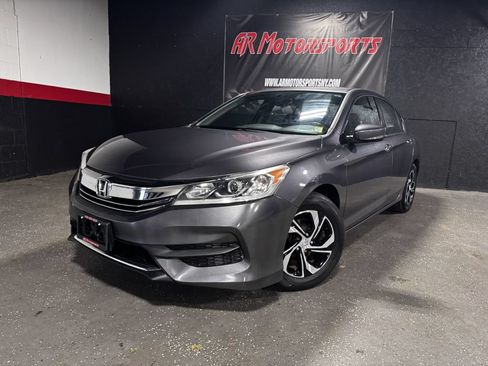 Used 2016 Honda Accord LX image 1