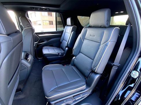 New 2026 Cadillac Escalade Luxury image 29