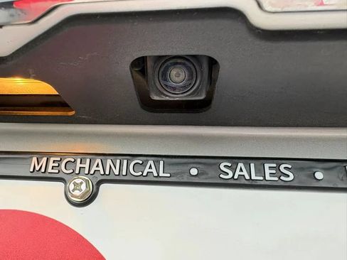 Used 2018 Nissan Rogue S w/ S Value Package AWD/4WD image 22