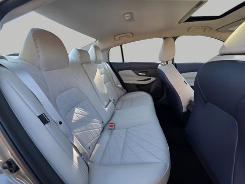 New 2026 Nissan Sentra SL w/ Floor Mat Package FWD image 8