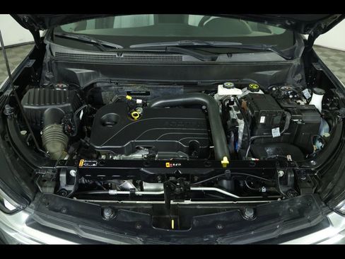 Used 2024 Chevrolet Equinox LS w/ Driver Confidence II Package image 16