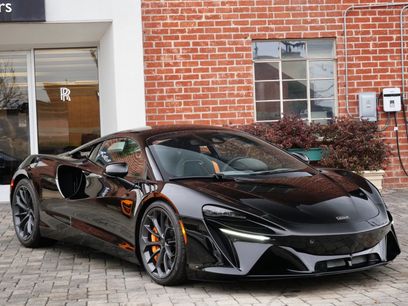New 2026 McLaren Artura