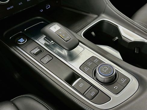 Used 2023 INFINITI QX60 Luxe AWD/4WD image 25