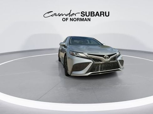 Used 2021 Toyota Camry XSE image 3