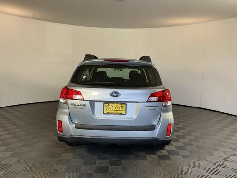 Used 2014 Subaru Outback 2.5i w/ Alloy Wheel Package AWD/4WD image 6