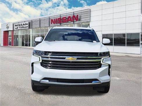Used 2024 Chevrolet Tahoe LT w/ Luxury Package image 2