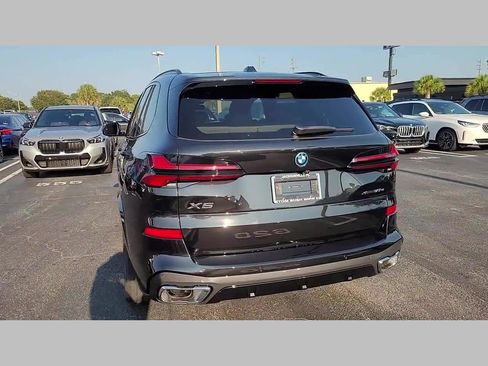 New 2026 BMW X5 xDrive50e w/ M Sport Package image 16