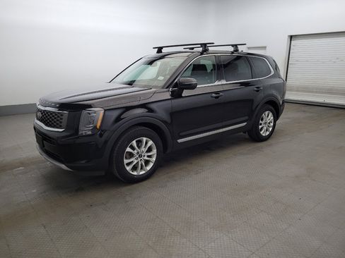 Used 2020 Kia Telluride LX AWD/4WD image 2