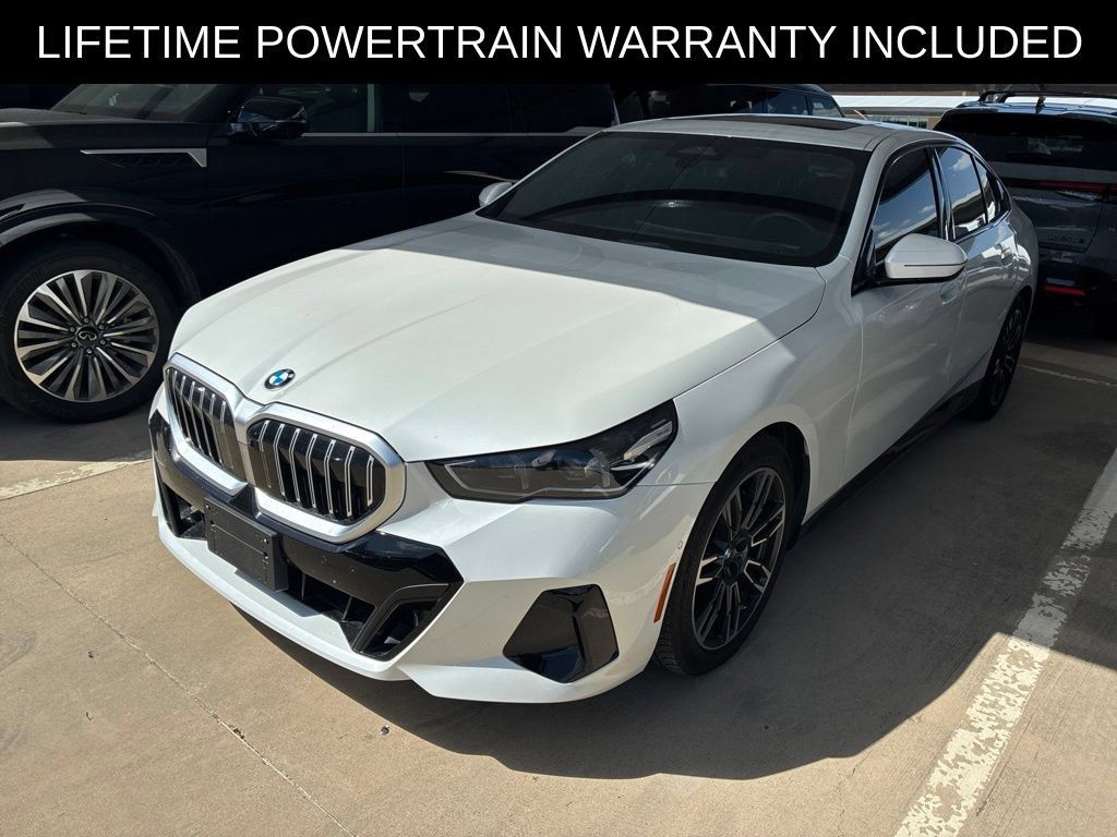 Used 2026 BMW 540i xDrive AWD/4WD image 3