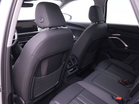 New 2025 Audi Q5 Premium Plus image 13