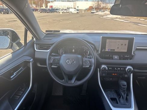 Certified 2024 Toyota RAV4 XLE image 22