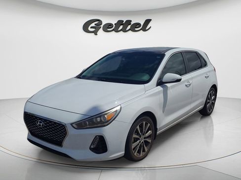 Used 2018 Hyundai Elantra GT w/ Tech Package 03 image 1