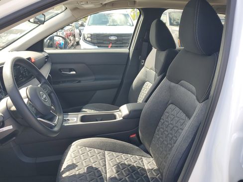 New 2026 Nissan Kicks SV FWD image 10