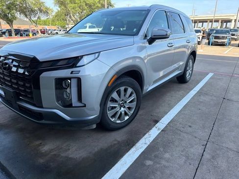 Used 2025 Hyundai Palisade SEL FWD image 18