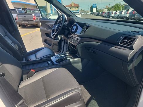 Used 2023 Honda Passport EX-L image 29