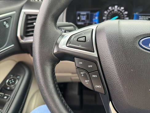 Certified 2024 Ford Edge Titanium image 14