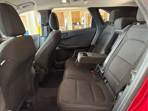 Certified 2023 Ford Escape Active AWD/4WD image 26