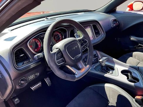 Used 2023 Dodge Challenger SRT Hellcat w/ Driver Convenience Group image 12