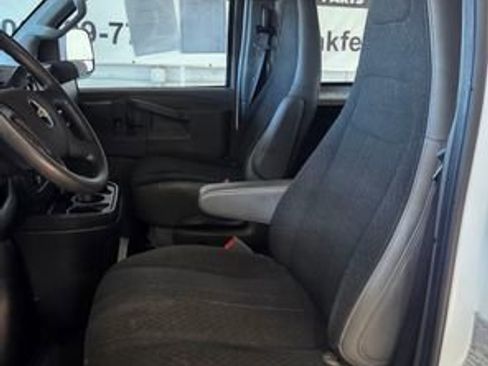 Used 2021 Chevrolet Express 2500 w/ Driver Convenience Package image 13