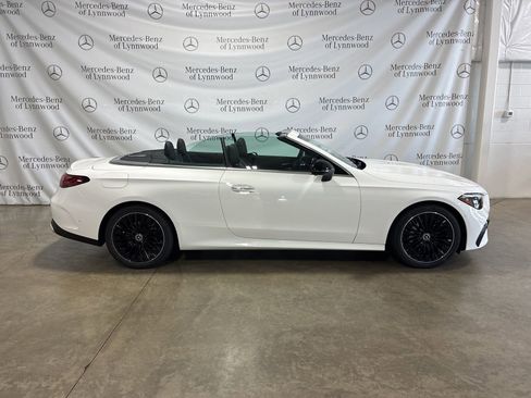 New 2026 Mercedes-Benz CLE 300 4MATIC Cabriolet image 3