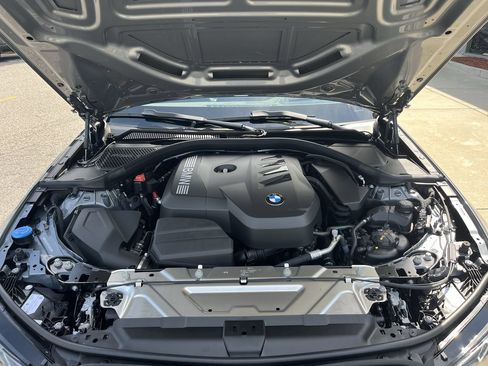 Used 2026 BMW 330i Sedan w/ M Sport Package RWD image 39