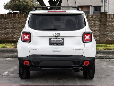 Used 2021 Jeep Renegade Limited image 18