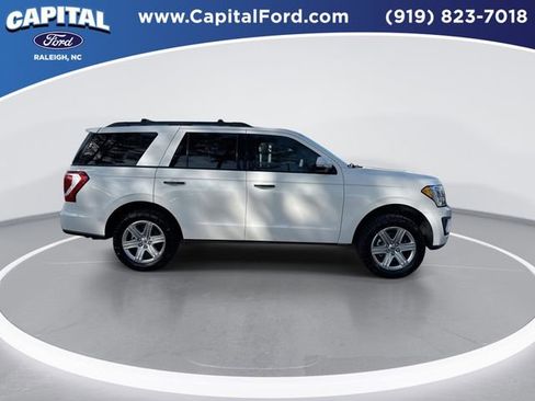Used 2020 Ford Expedition XLT w/ Equipment Group 202A image 9