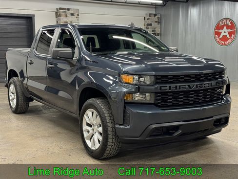 Used 2021 Chevrolet Silverado 1500 Custom image 1