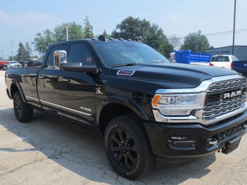 Used 2022 RAM 2500 Limited image 4