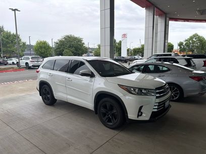 Certified 2019 Toyota Highlander Limited