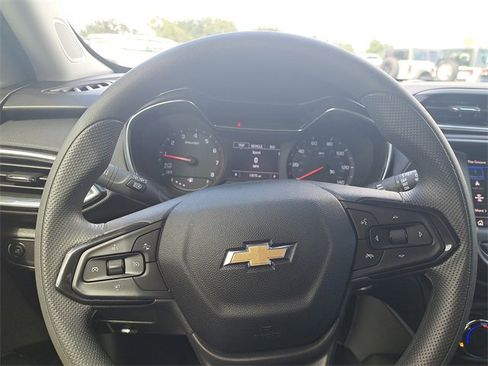 Used 2023 Chevrolet TrailBlazer LT image 17