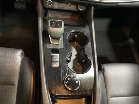 Used 2021 Nissan Rogue SV w/ Premium Package image 18