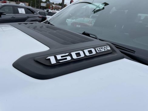 Used 2021 RAM 1500 Laramie w/ Sport Appearance Package image 11