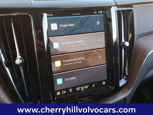 Certified 2024 Volvo XC60 T8 Plus w/ Protection Package Premier image 17