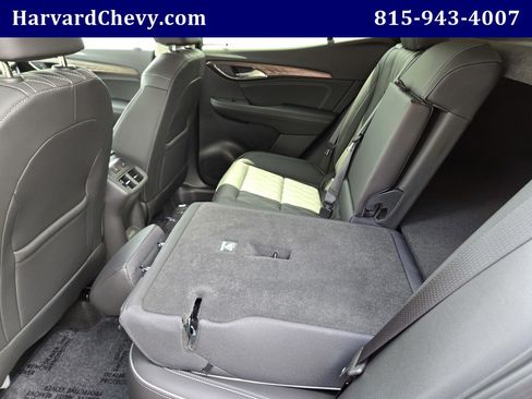 Used 2023 Buick Envision Avenir FWD image 31
