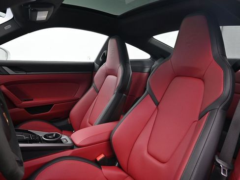Used 2026 Porsche 911 Carrera S RWD image 5