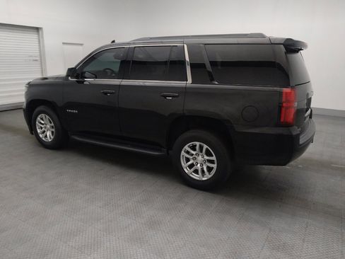 Used 2018 Chevrolet Tahoe LS image 3