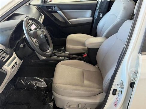 Used 2015 Subaru Forester 2.5i Touring w/ Eyesight & Navigation System AWD/4WD image 6