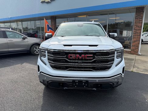 Used 2026 GMC Sierra 1500 SLT w/ SLT Premium Plus Package AWD/4WD image 6