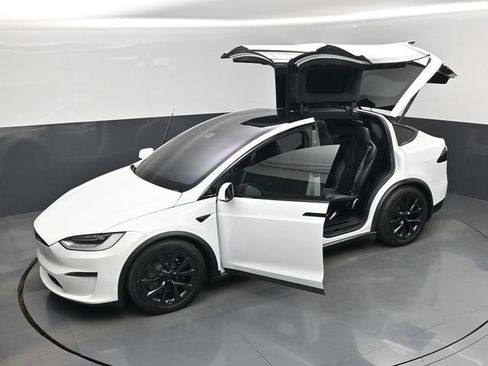 Used 2022 Tesla Model X Plaid AWD/4WD image 20