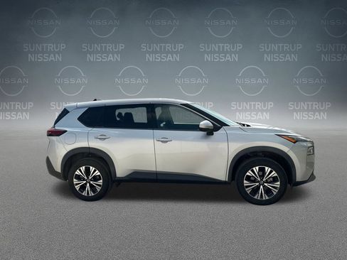 Used 2021 Nissan Rogue SV FWD image 36