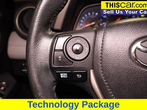 Used 2015 Toyota RAV4 Limited image 12